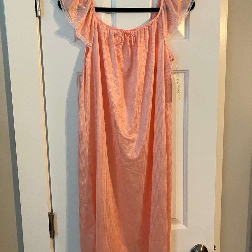 Dreamaway Peach Nightgown